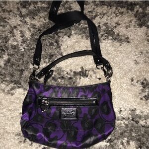 Coach bag poppy purple and black color